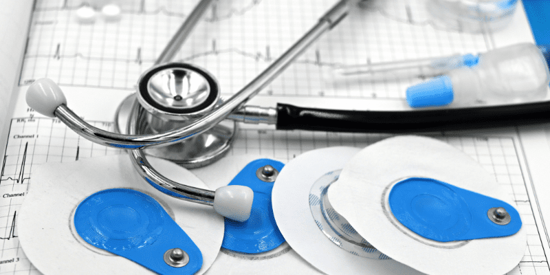 Numerus apertus : fin annoncée, incertitudes prolongées